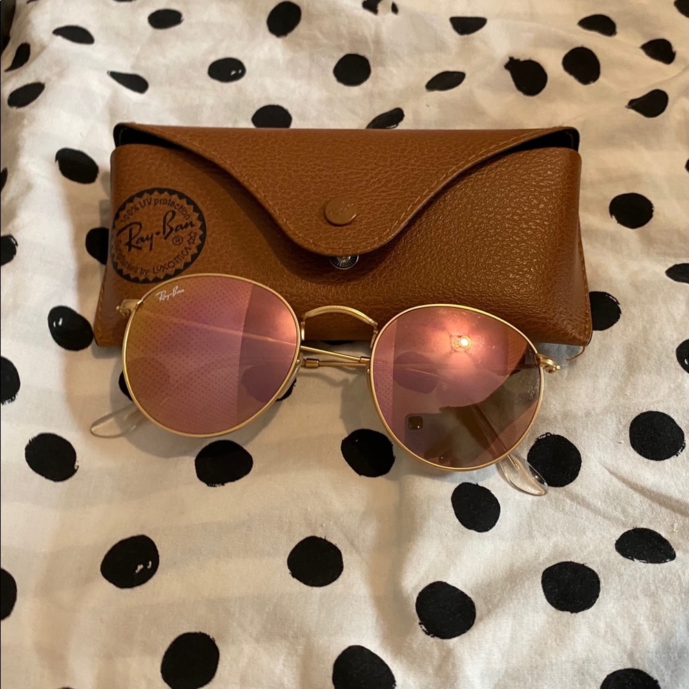 Rose Gold Raybans